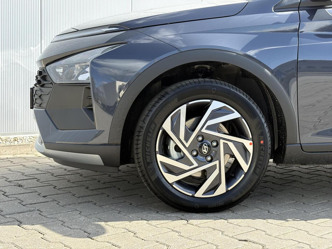 Hyundai Bayon 1.0 T-GDI Comfort / ¤2000,- Voordeel / Uit Voorraad Leverbaar / Cruise control / Airco / Apple & Android Carplay /
