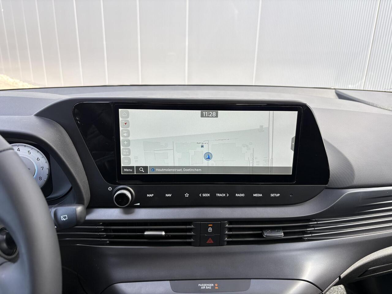 Hyundai Bayon 1.0 T-GDI Comfort / ¤2000,- Voordeel / Uit Voorraad Leverbaar / Cruise control / Airco / Apple & Android Carplay /