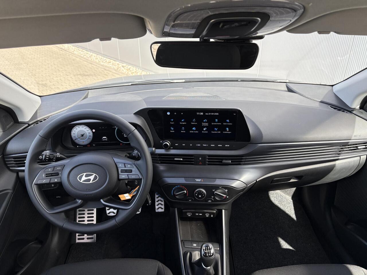 Hyundai Bayon 1.0 T-GDI Comfort / ¤2000,- Voordeel / Uit Voorraad Leverbaar / Cruise control / Airco / Apple & Android Carplay /