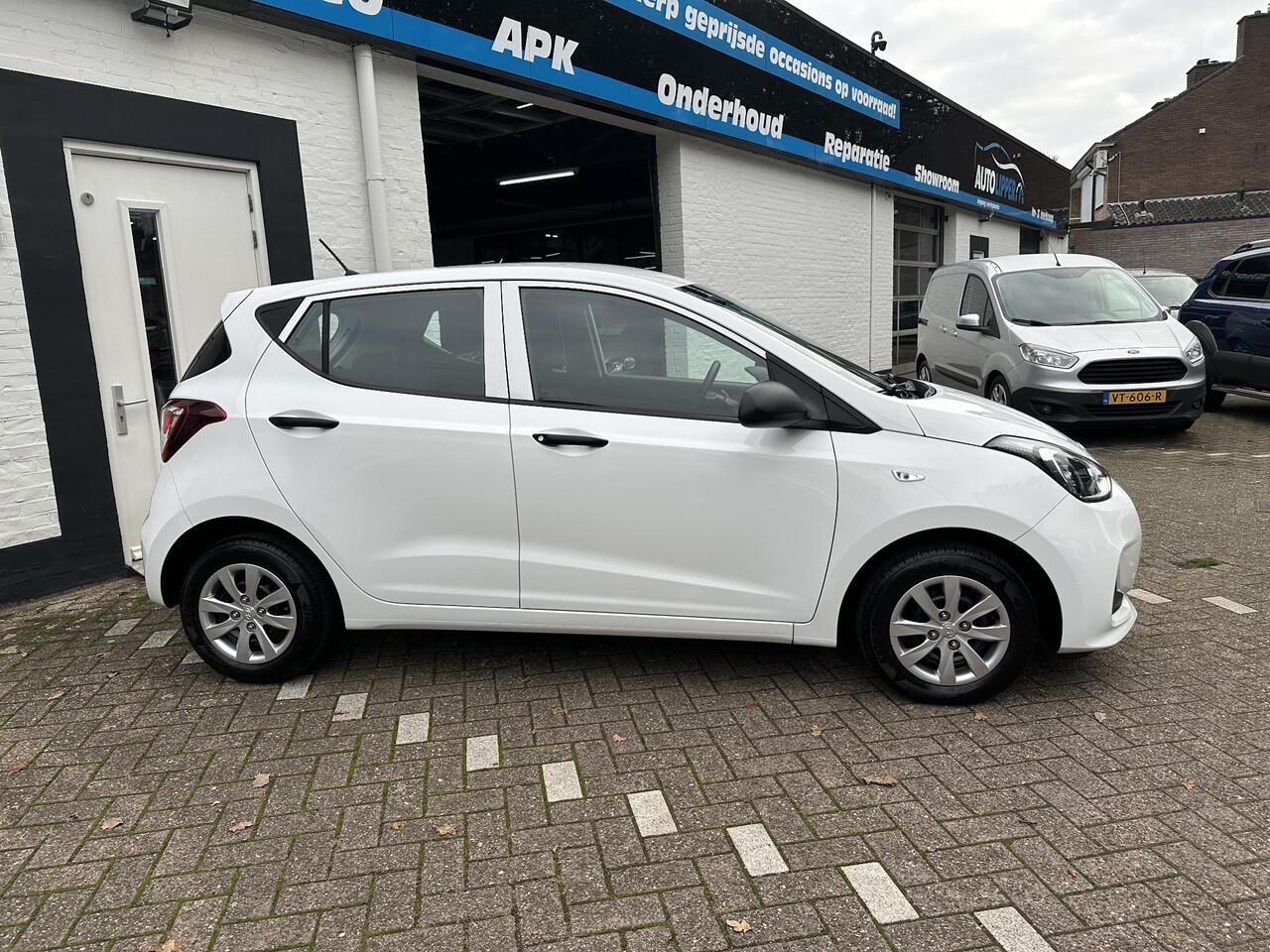 Hyundai I 10 1.0i i-Drive /5 Drs/Nieuwe apk bij aflevering
