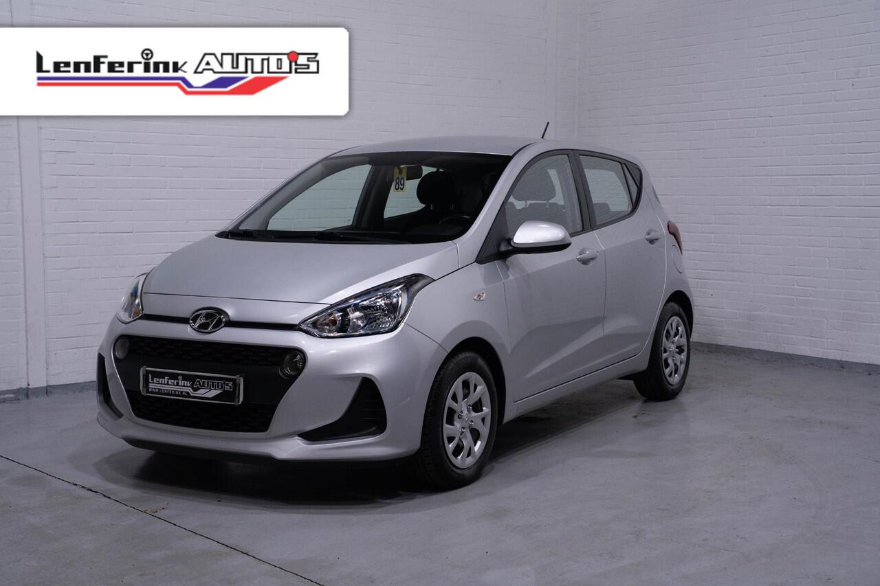 Hyundai I 10 1.0i Trend Collor-edition Airco Cruise Stoel- en stuurverwarming