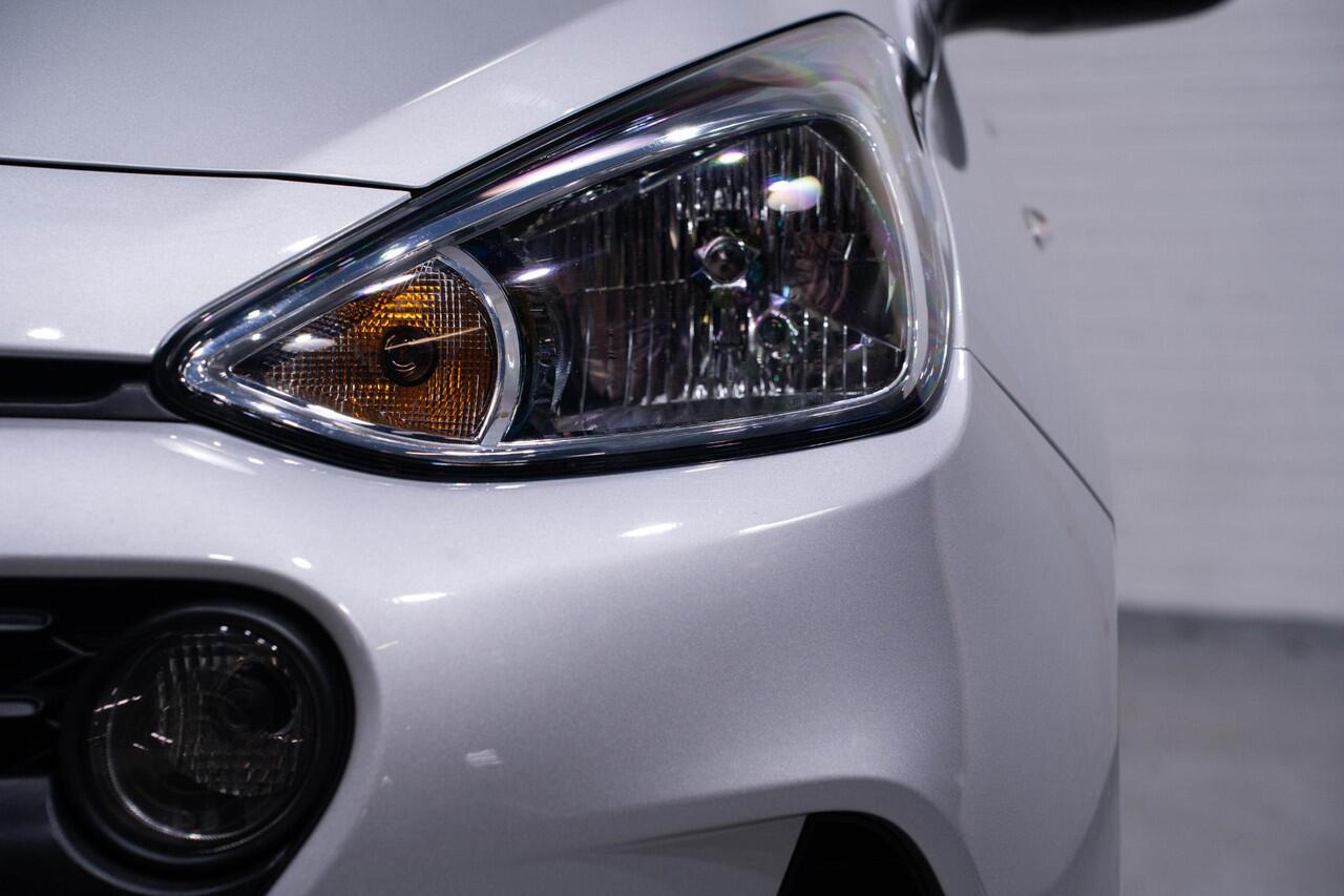 Hyundai I 10 1.0i Trend Collor-edition Airco Cruise Stoel- en stuurverwarming