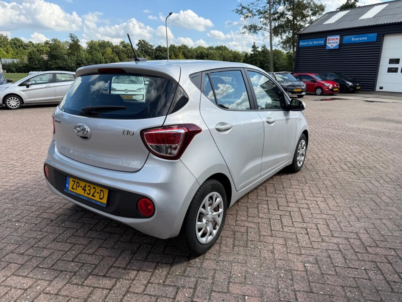 Hyundai I 10 1.0I COMFORT 5-DRS NAVIAGATIE/RADIO/AIRCO/CRUISE CONTROL/ENZ.