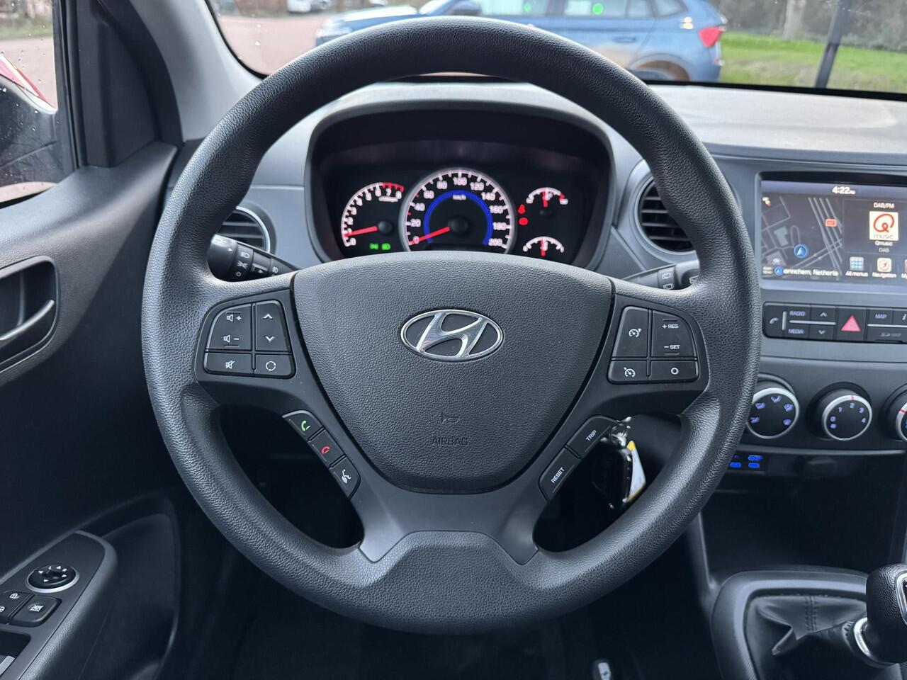 Hyundai I 10 1.0i 5drs 67pk Comfort | Navigatie | Apple Carplay / Android Auto | Cruise control | Elektrisch verstelbare spiegels | Elektrische ramen voor en achter |