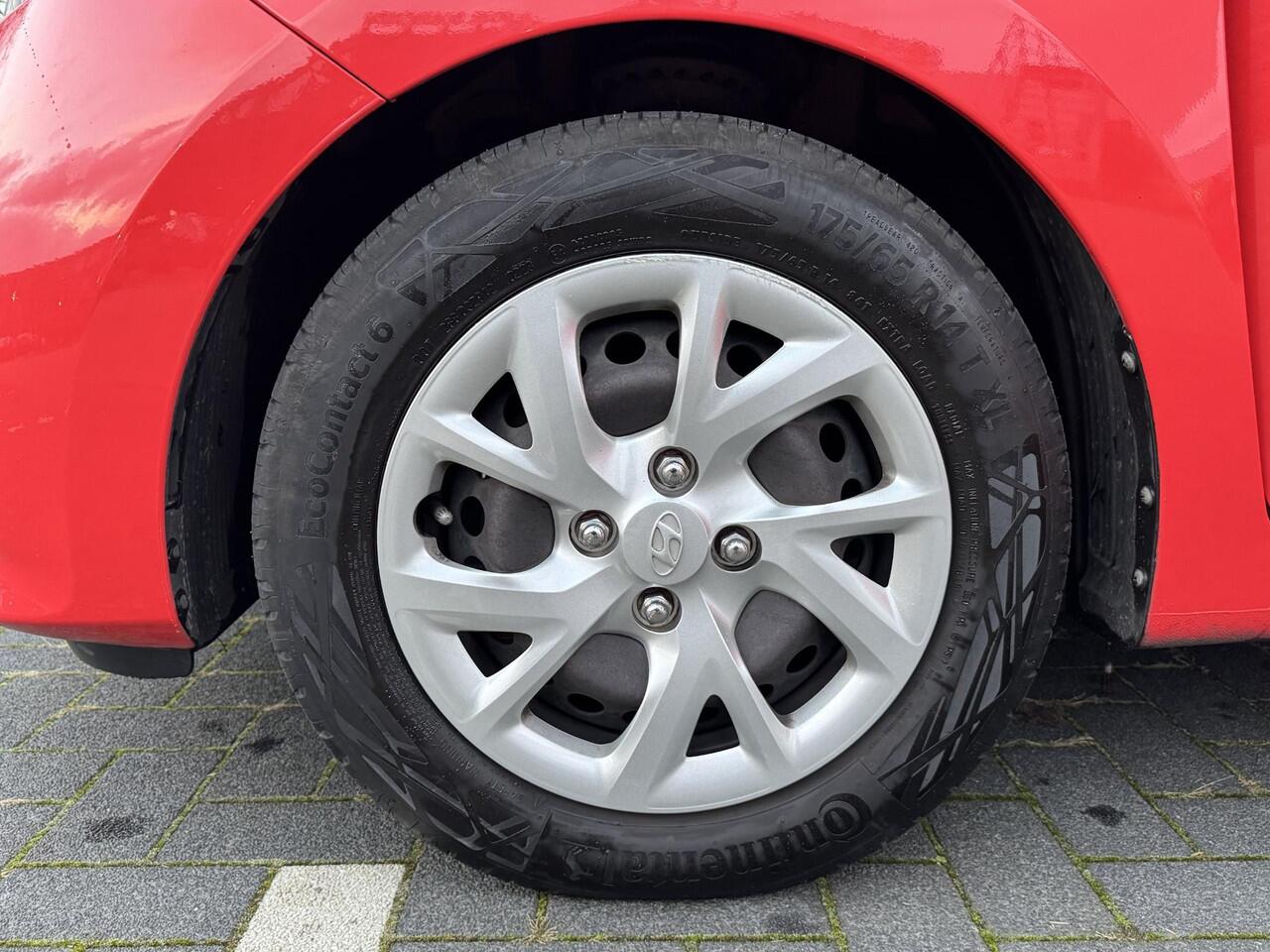 Hyundai I 10 1.0i 5drs 67pk Comfort | Navigatie | Apple Carplay / Android Auto | Cruise control | Elektrisch verstelbare spiegels | Elektrische ramen voor en achter |