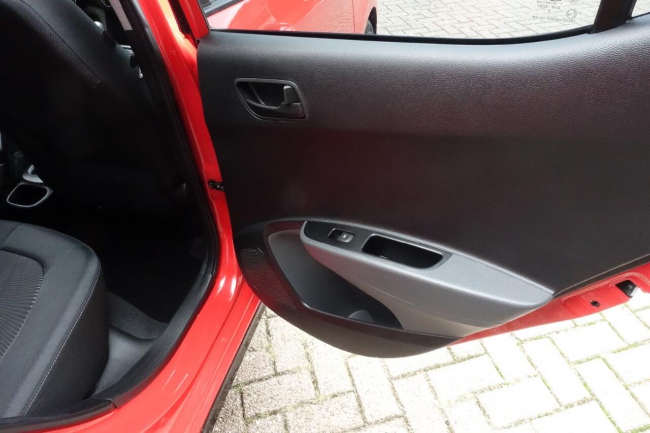 Hyundai I 10 1.0I COMFORT (All-in prijs)