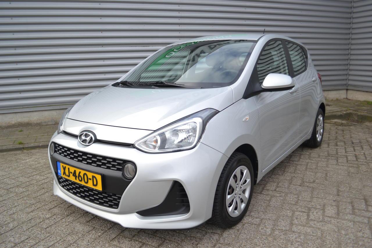 Hyundai I 10 1.0I COMFORT NAVI|APPLE CARPLAY|CRUISE