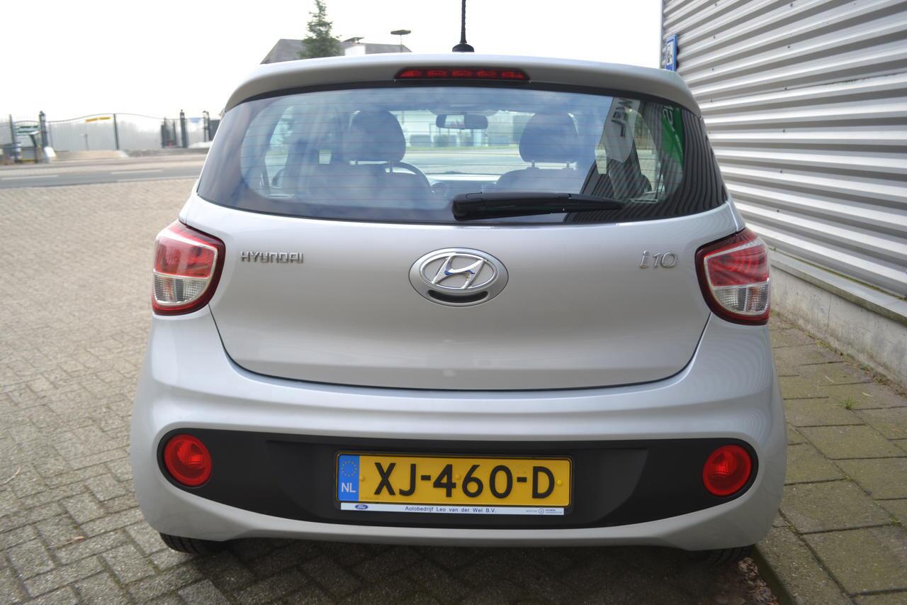 Hyundai I 10 1.0I COMFORT NAVI|APPLE CARPLAY|CRUISE