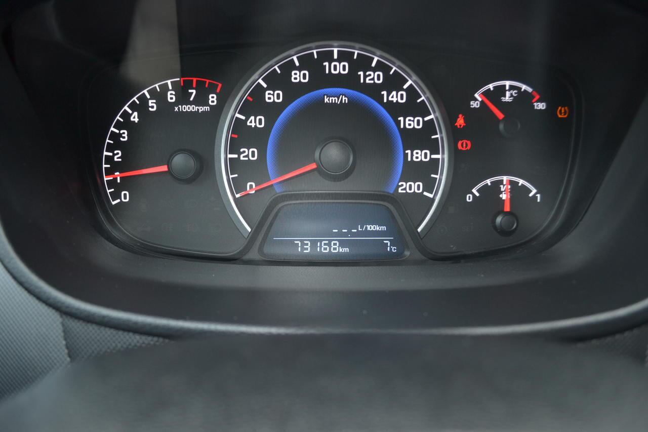 Hyundai I 10 1.0I COMFORT NAVI|APPLE CARPLAY|CRUISE