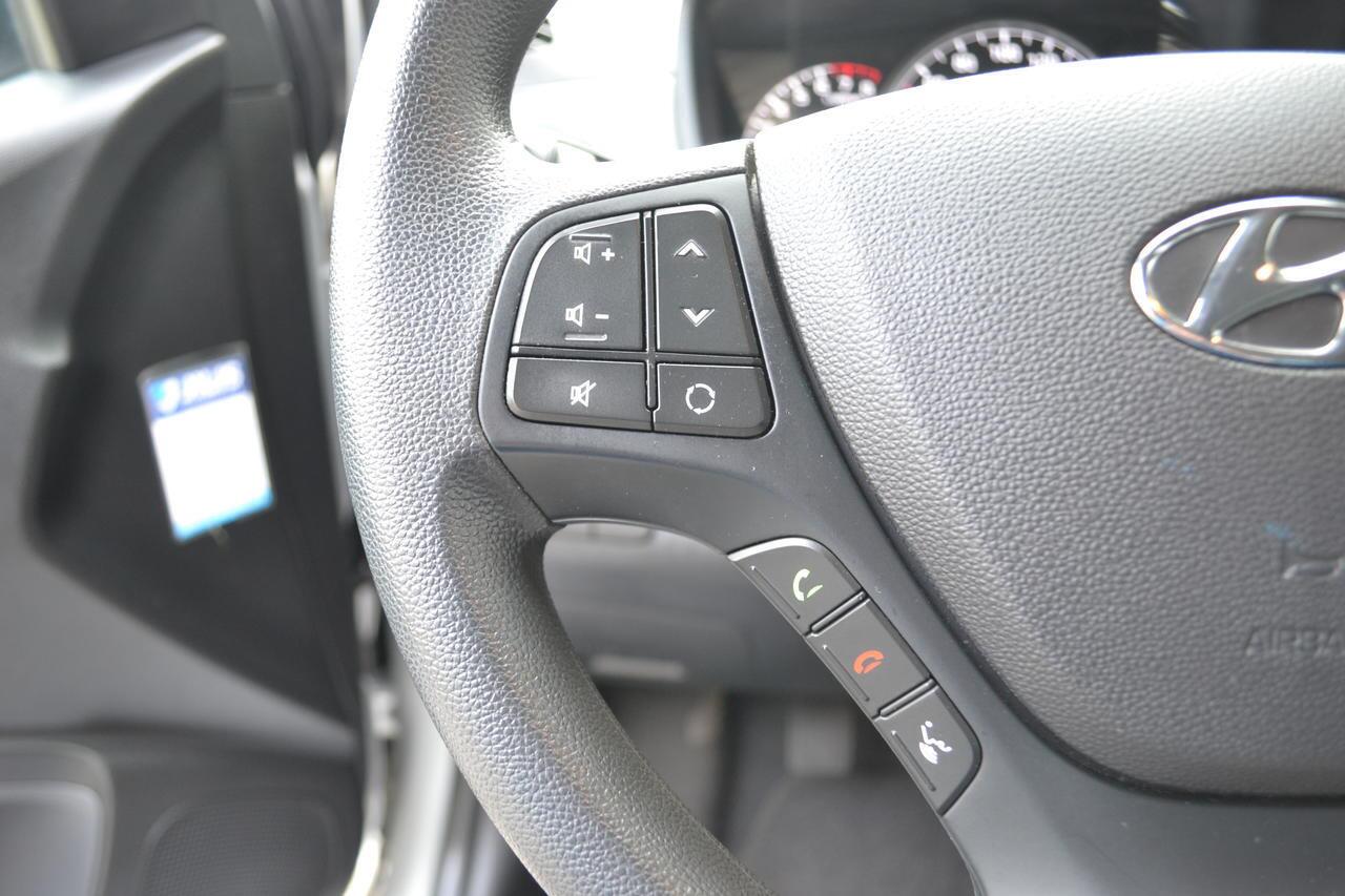 Hyundai I 10 1.0I COMFORT NAVI|APPLE CARPLAY|CRUISE