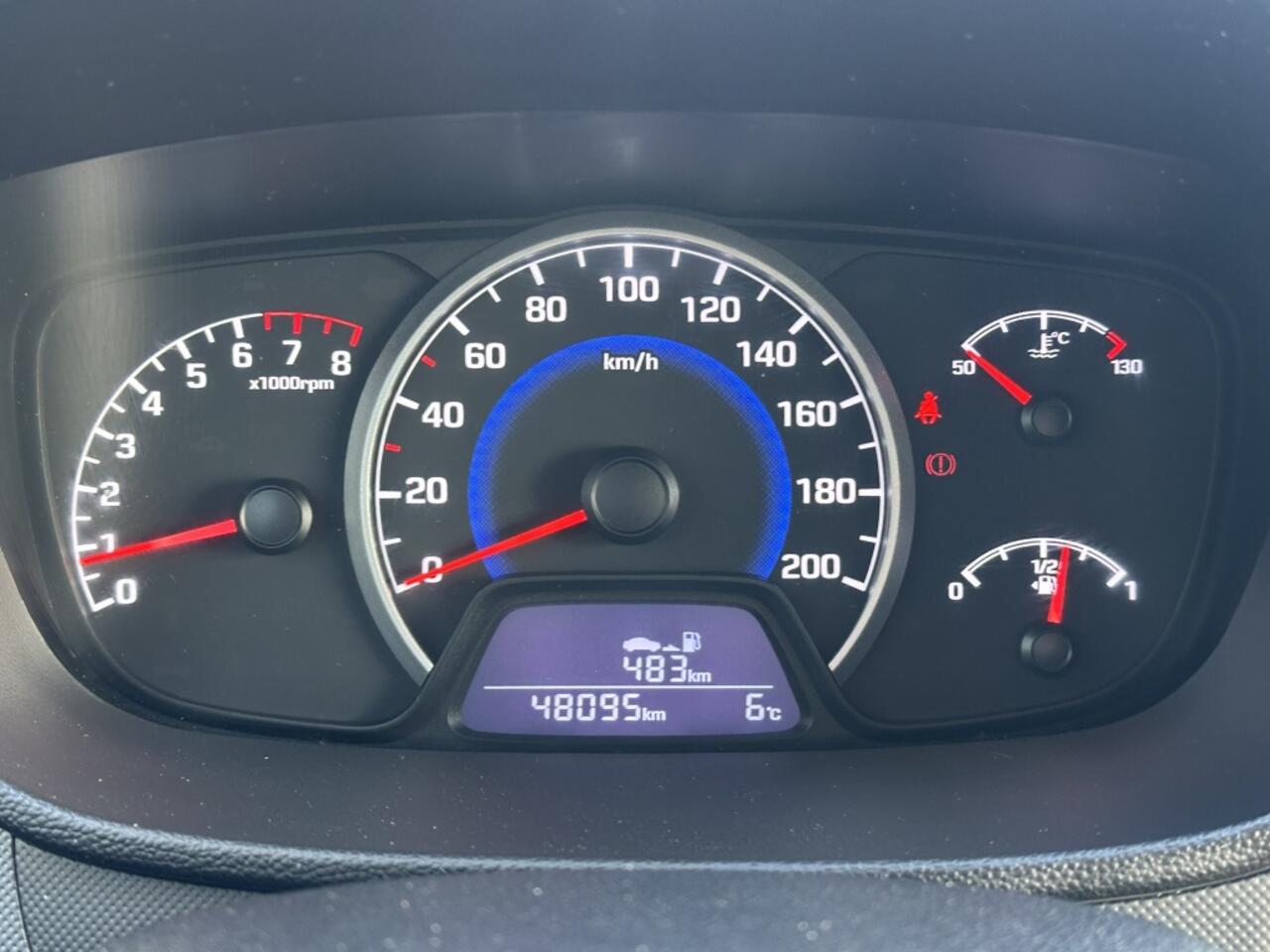 Hyundai I 10 1.0i Comfort 1e eigenaar / NL auto / Bluetooth / Cruise Control