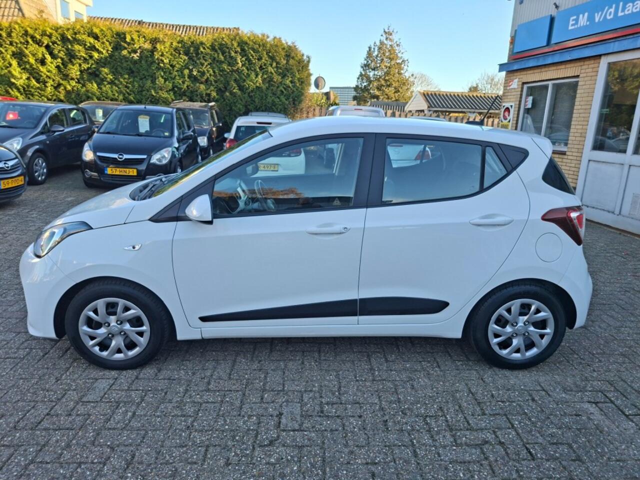 Hyundai I 10 1.0i Comfort RADIO/AIRCO/NAVI/CRUISE/ELEC.RAMEN V+A/PDC