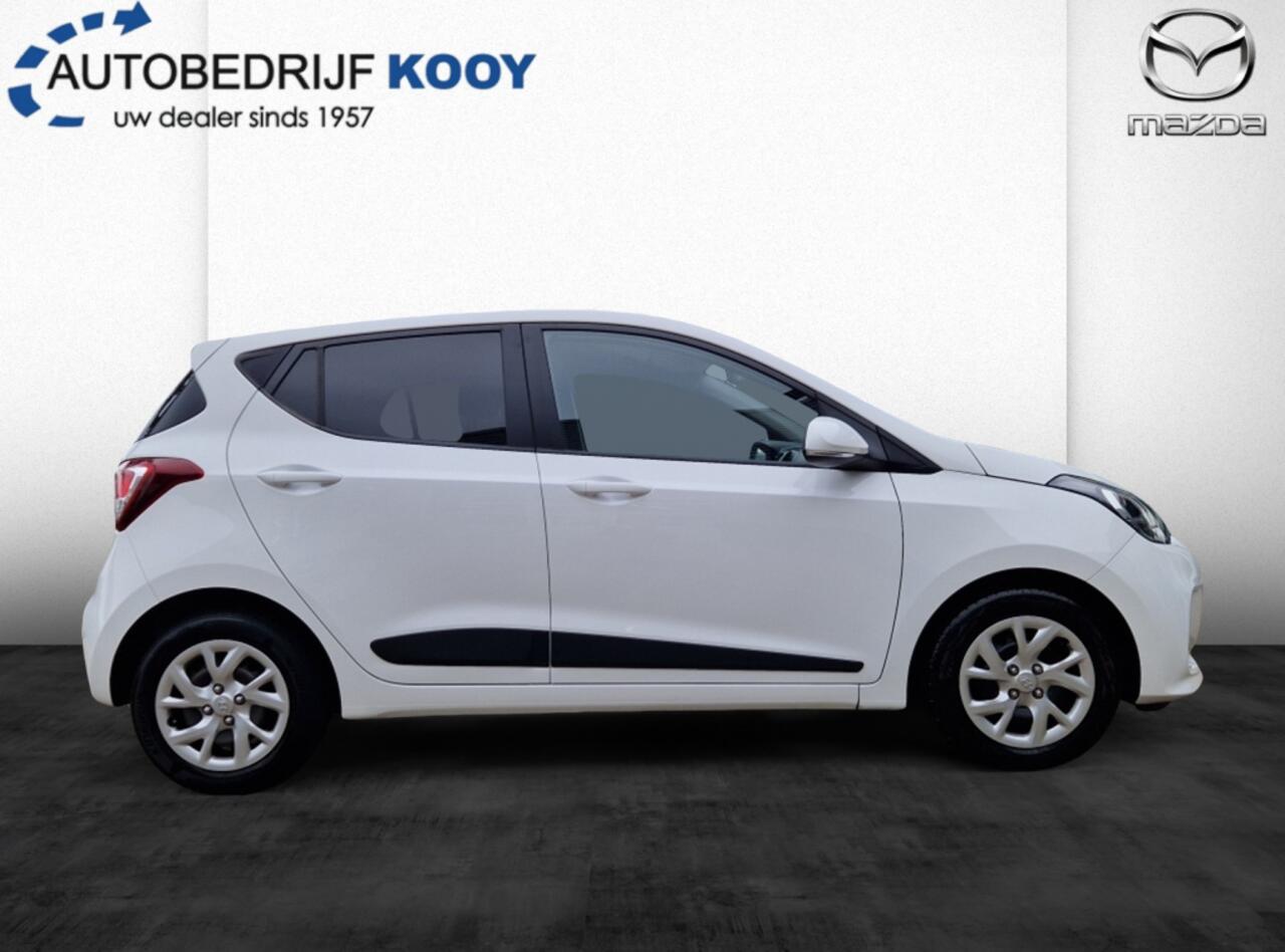 Hyundai I 10 1.0i Premium Navigatie / Airco / Cruise control