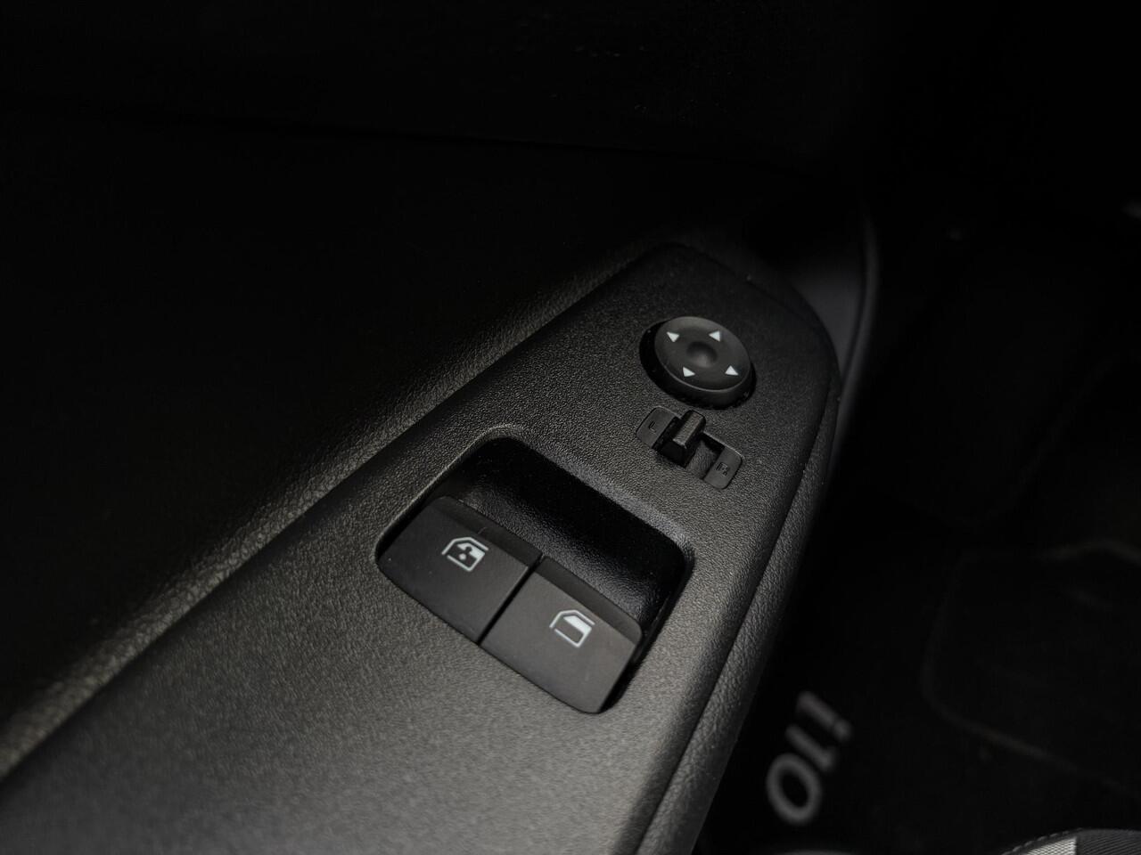 Hyundai I 10 1.0 Comfort Smart / Cruise controle / Apple carplay/Android Auto / Airco / Achteruitrijcamera / Navigatie /