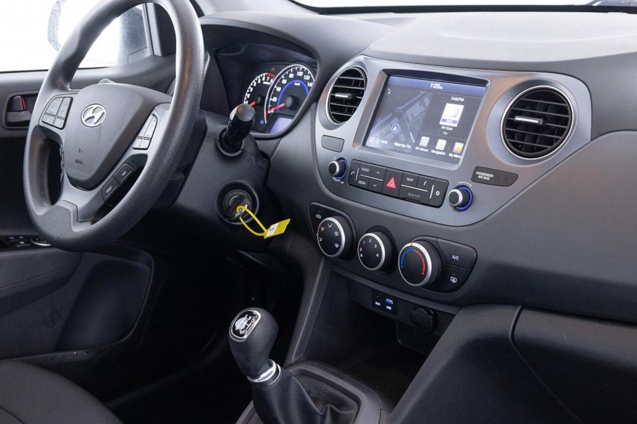 Hyundai I 10 1.0i Comfort 5-drs | AIRCO | NAVI ? 1e Eigenaar