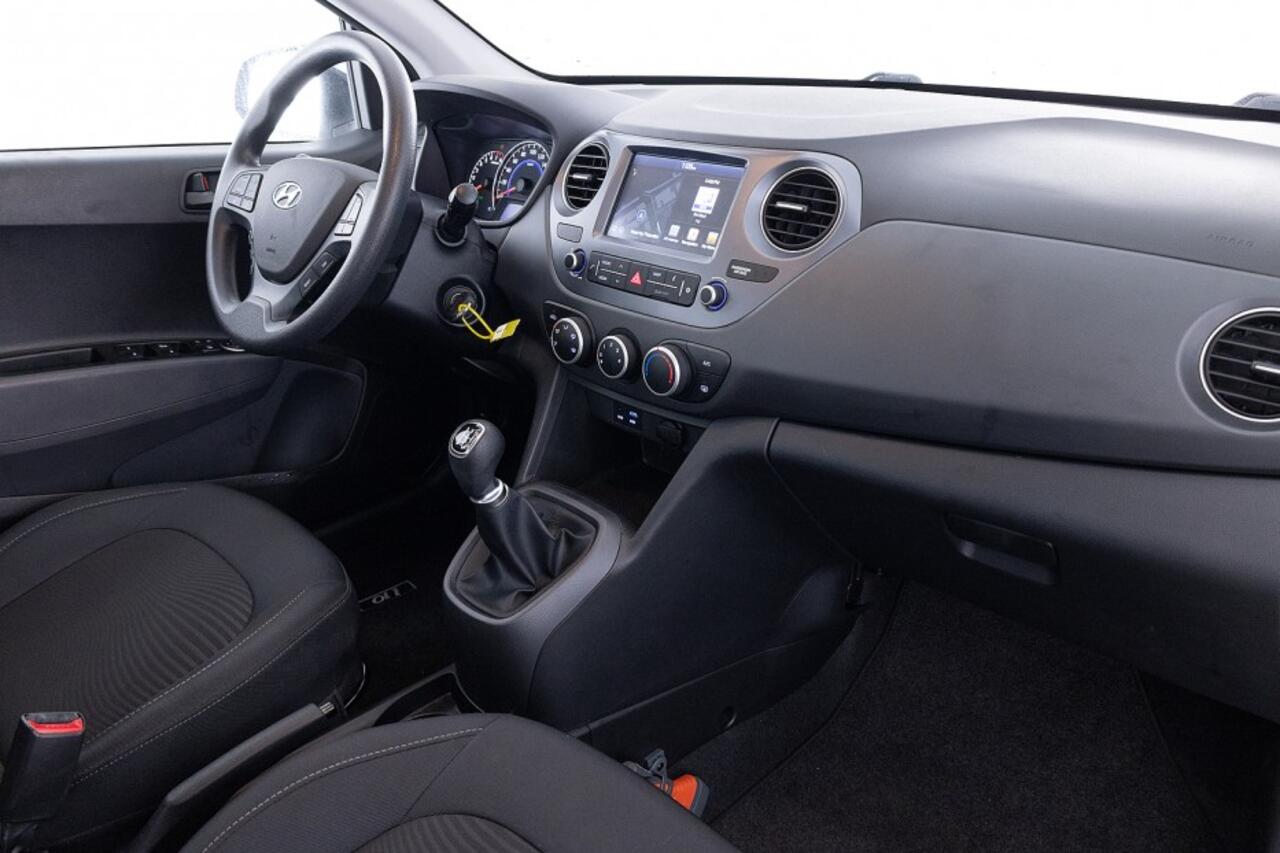 Hyundai I 10 1.0i Comfort 5-drs | AIRCO | NAVI ? 1e Eigenaar