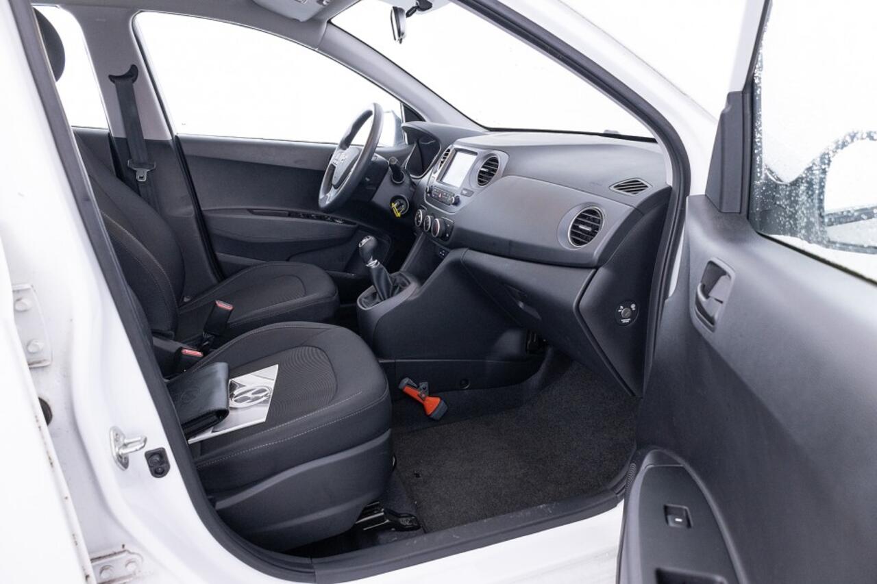 Hyundai I 10 1.0i Comfort 5-drs | AIRCO | NAVI ? 1e Eigenaar