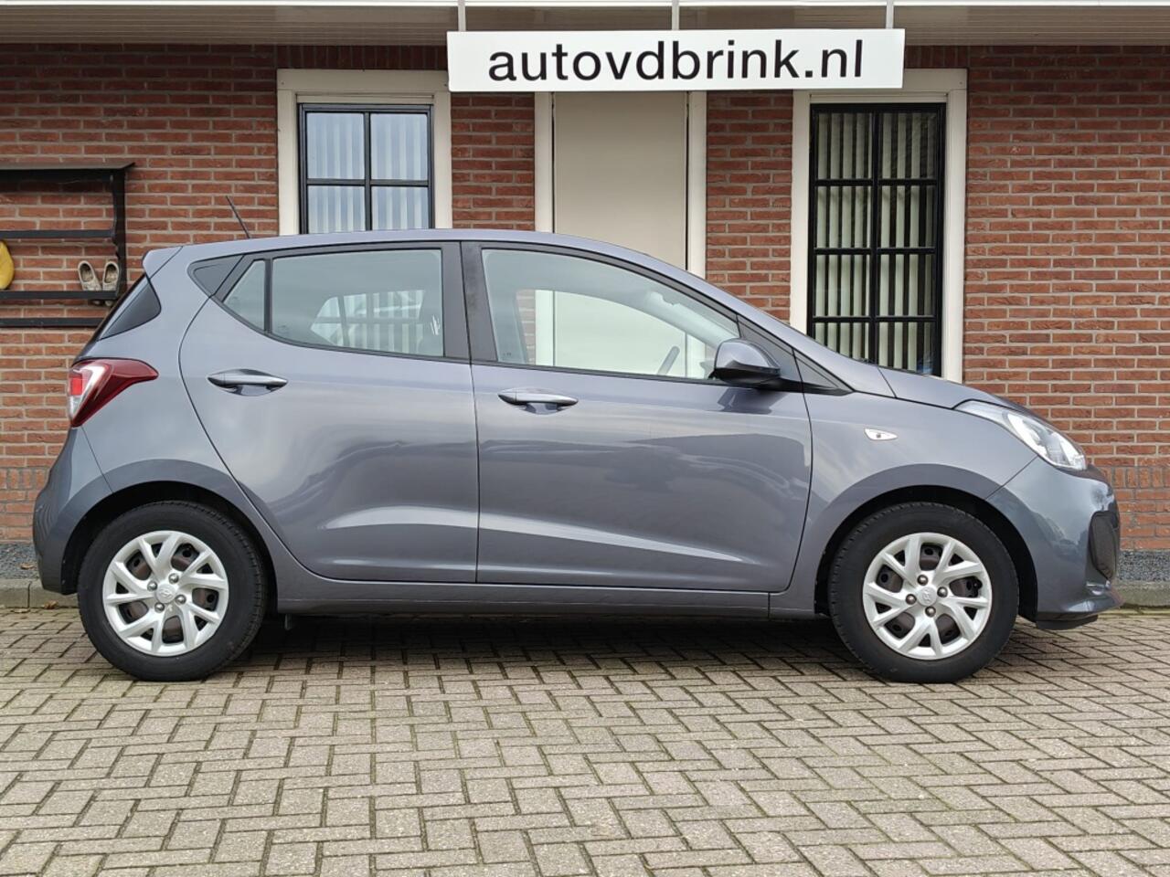 Hyundai I 10 1.0i Comfort, ANDROID AUTO / APPLE CARPLAY / PDC