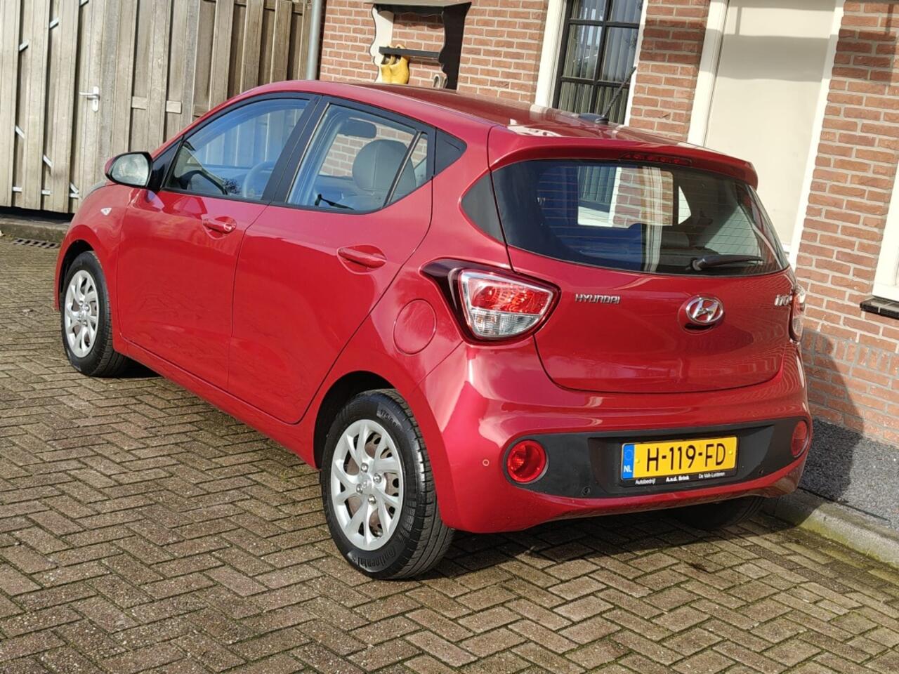 Hyundai I 10 1.0i Comfort, ANDROID AUTO / APPLE CARPLAY / PDC