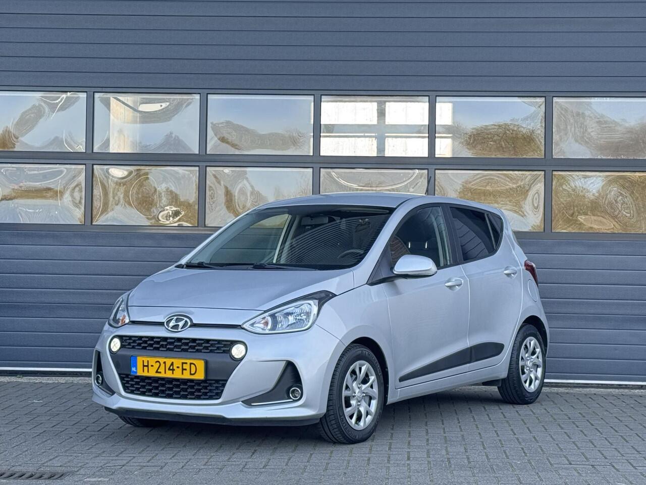 Hyundai I 10 1.0I PREMIUM I APPLE CARPLAY I CLIMATE CONTROL I CRUISE CONTROL I NAVIGATIE
