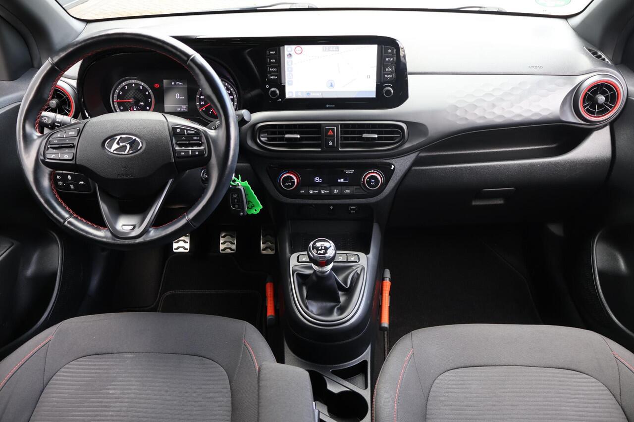 Hyundai I 10 1.0 T-GDI N Line 5-zits 1e Eigenaar | Dealer Onderh | NL-Auto | BTW | Camera | Navi | Winterpack | Carplay | PDC | Full Led | Start/Stop | Hill-Hold