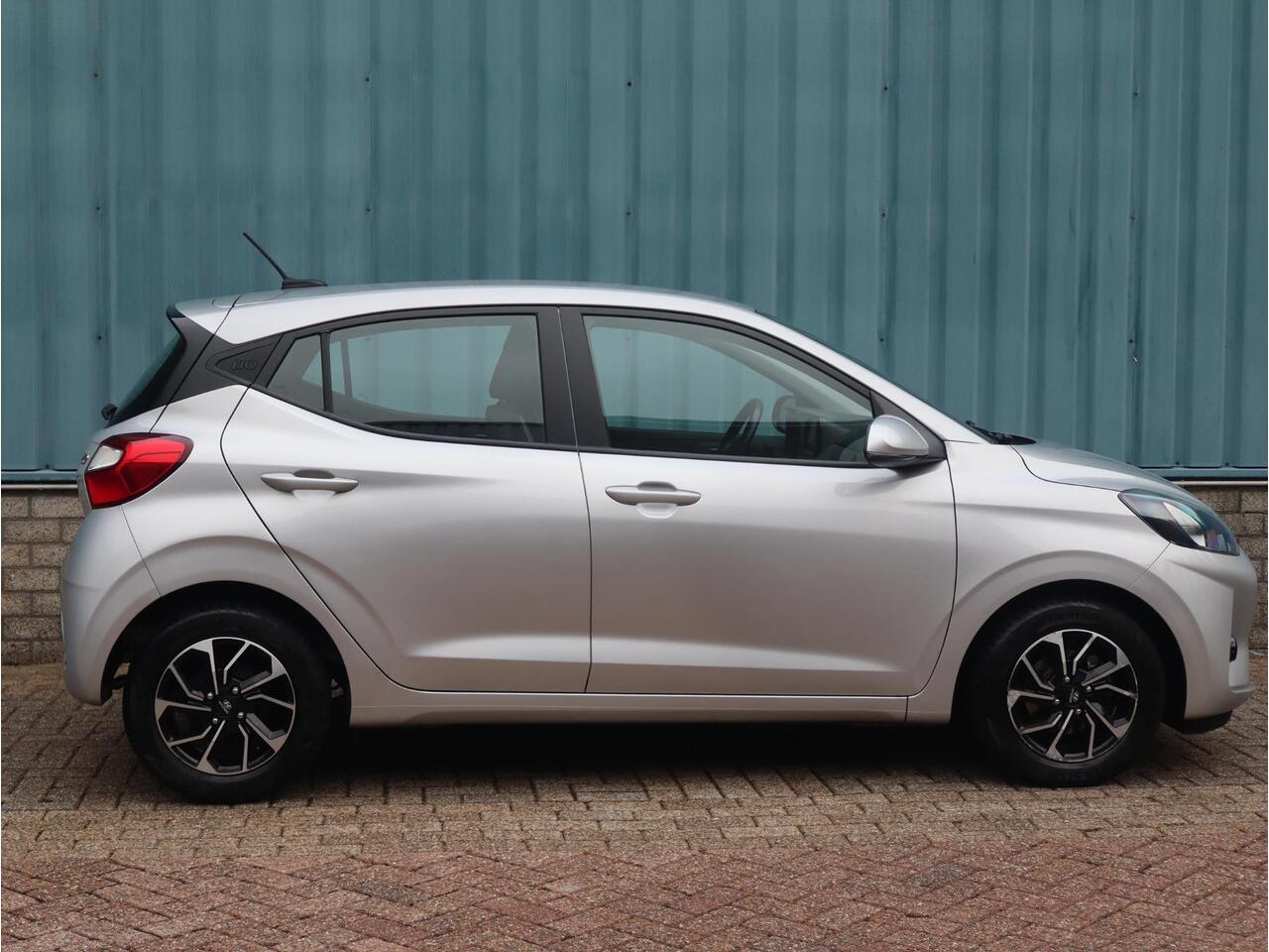 Hyundai I 10 Comfort Smart 1.0 MPI 67pk | AIRCO | NAVI | CAMERA | LM-VELGEN |