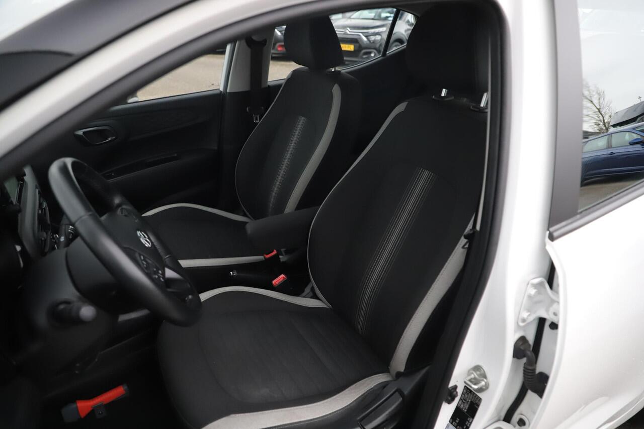 Hyundai I 10 1.0 Comfort 5-zits Automaat Carplay Android Navigatie Airco Cruise Control LED