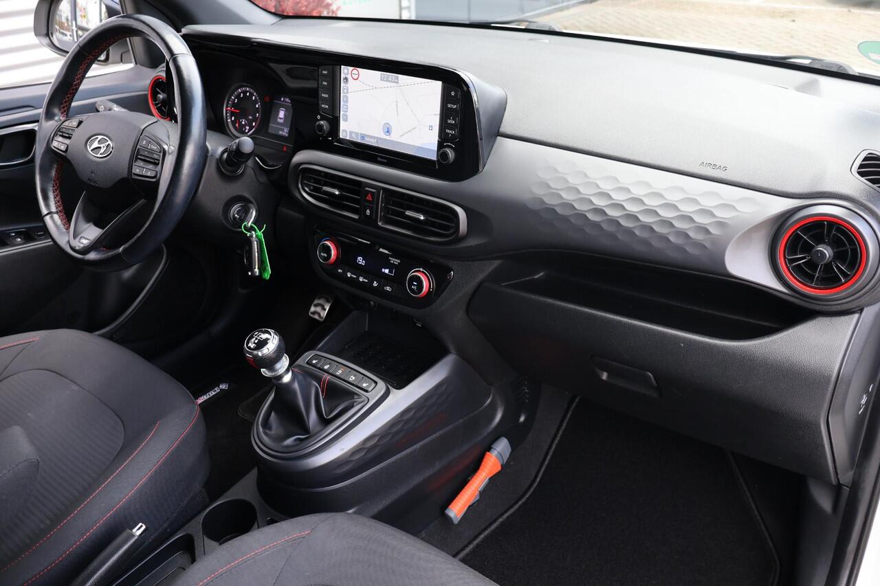 Hyundai I 10 1.0 T-GDI N Line 5-zits 1e Eigenaar | Dealer Onderh | NL-Auto | BTW | Camera | Navi | Winterpack | Carplay | PDC | Full Led | Start/Stop | Hill-Hold