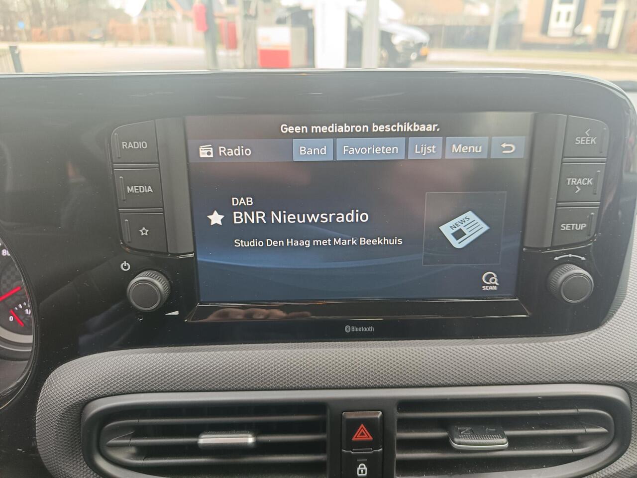 Hyundai I 10 1.0 Comfort 5-zits Android auto//Lichtmetalen velgen//parkeerhulp//stoelverwarming