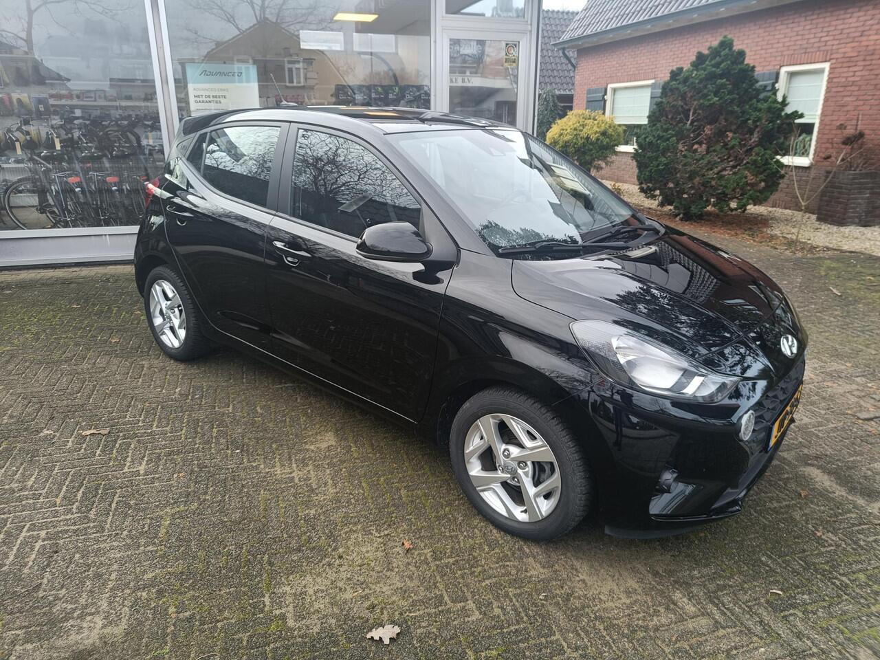 Hyundai I 10 1.0 Comfort 5-zits Android auto//Lichtmetalen velgen//parkeerhulp//stoelverwarming