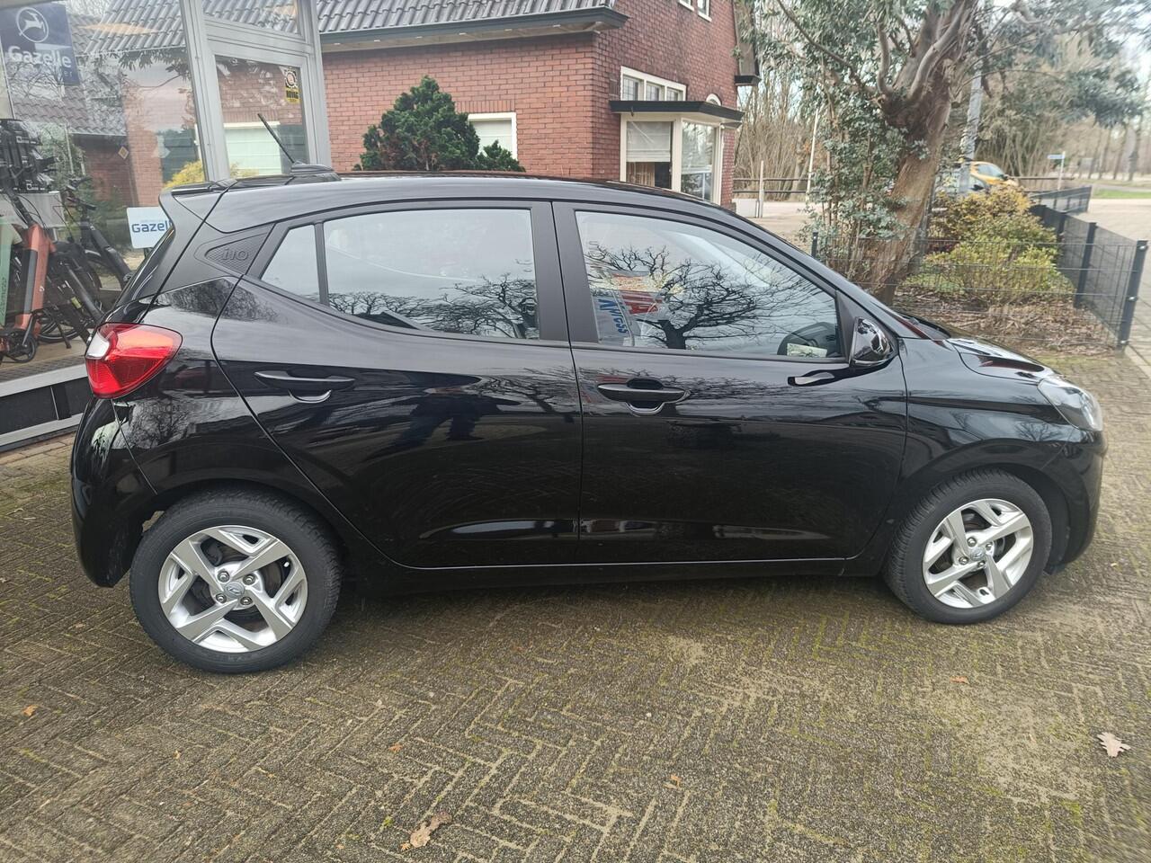 Hyundai I 10 1.0 Comfort 5-zits Android auto//Lichtmetalen velgen//parkeerhulp//stoelverwarming