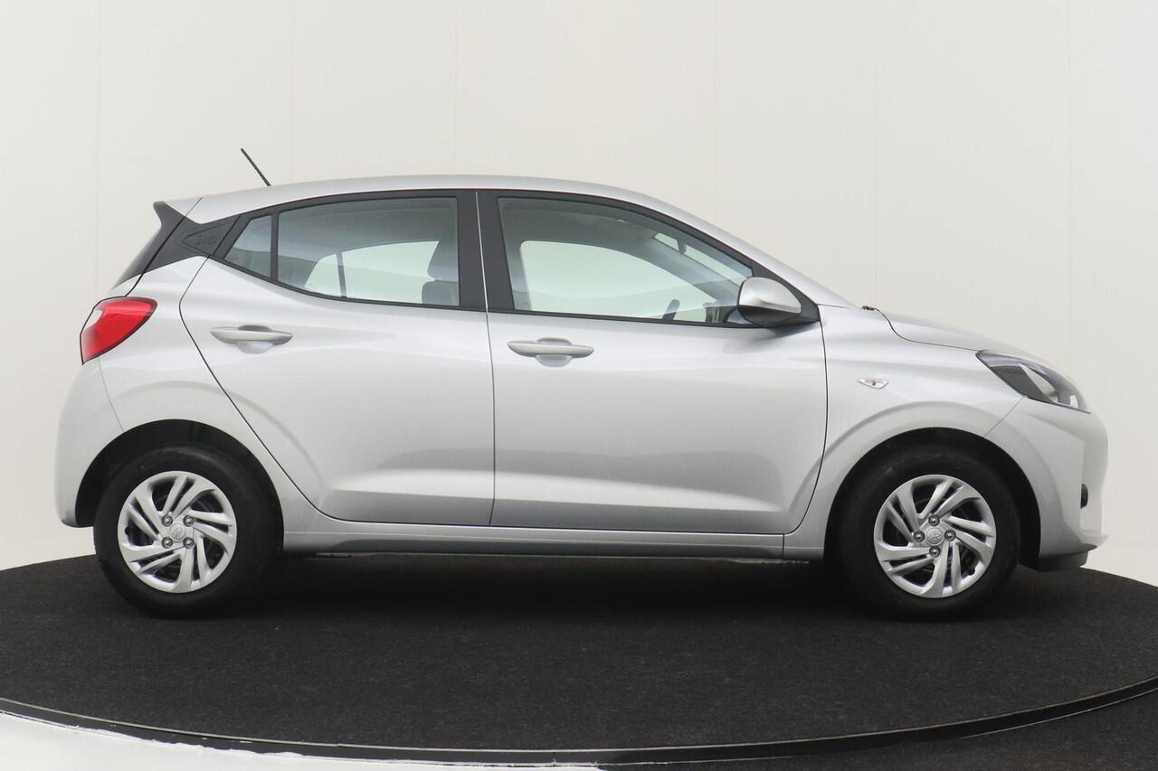 Hyundai I 10 1.0 COMFORT SMART -AIRCO|RIJSTROOKSENSOR|DAB|USB