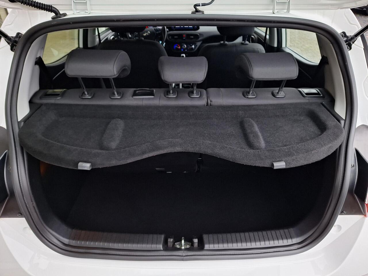 Hyundai I 10 1.0 Automaat | Automaat | Apple Carplay/Android Auto | Stoel/stuurverwarming | Achteruitrijcamera | Cruise Control | Lichtmetalen velgen | Airco |