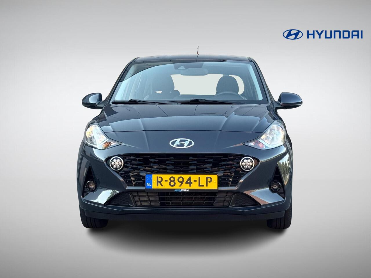 Hyundai I 10 1.0 Comfort | Apple Carplay/Android Auto | LM Velgen | Cruise Control | Airco | DAB | Bluetooth Tel. | Rijklaarprijs!