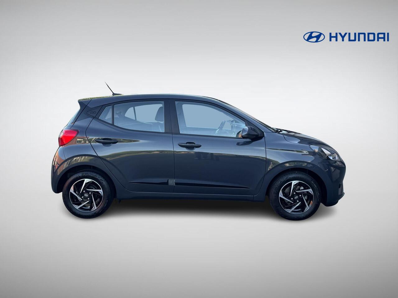 Hyundai I 10 1.0 Comfort | Apple Carplay/Android Auto | LM Velgen | Cruise Control | Airco | DAB | Bluetooth Tel. | Rijklaarprijs!