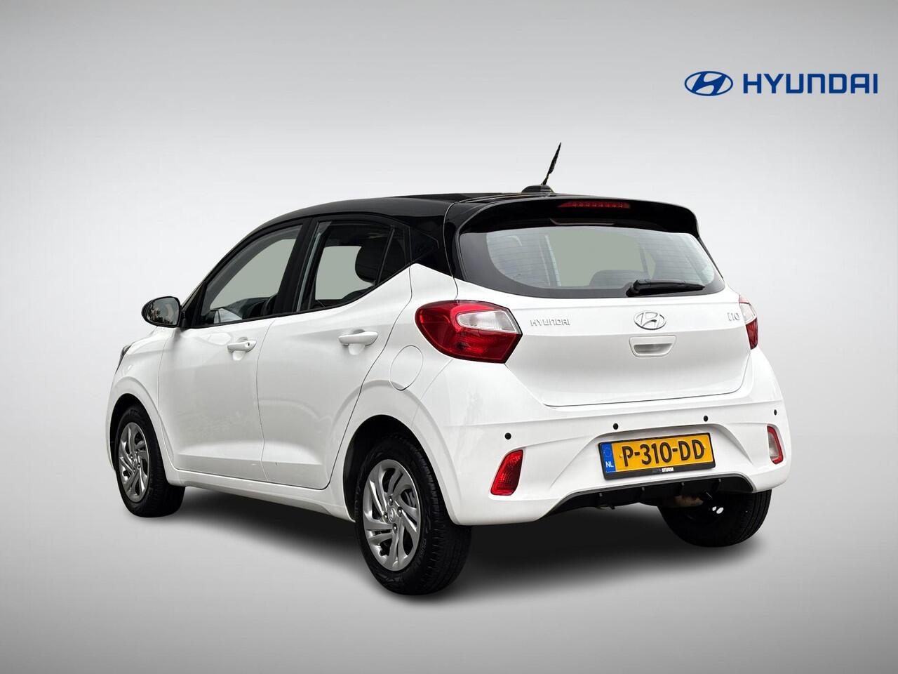 Hyundai I 10 1.0 Comfort | Apple Carplay/Android Auto | Two-Tone Lakkleur | Cruise Control | Airco | Bluetooth Tel. | DAB | Rijklaarprijs!
