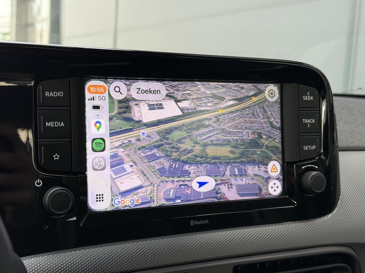 Hyundai I 10 1.0 Comfort / Eerste Eigenaar / Dealer Onderhouden / All Season / Navigatie via Apple Carplay & Android Auto / Cruise / Airco / DAB /