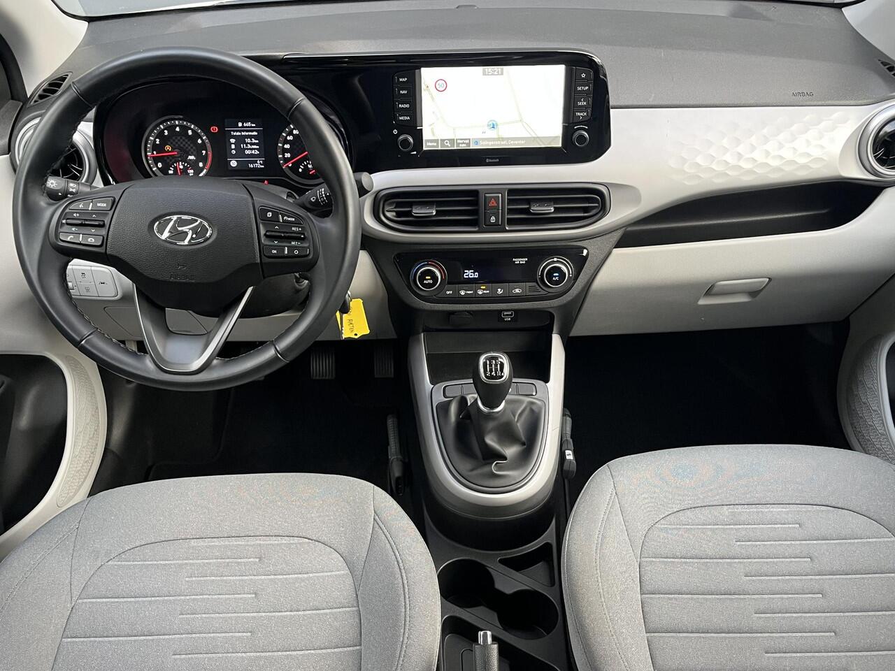 Hyundai I 10 1.0 Premium / Dealer onderhouden / Navigatie / Climate control / Camera / Parkeersensoren / Cruise / Apple carplay & Android auto /