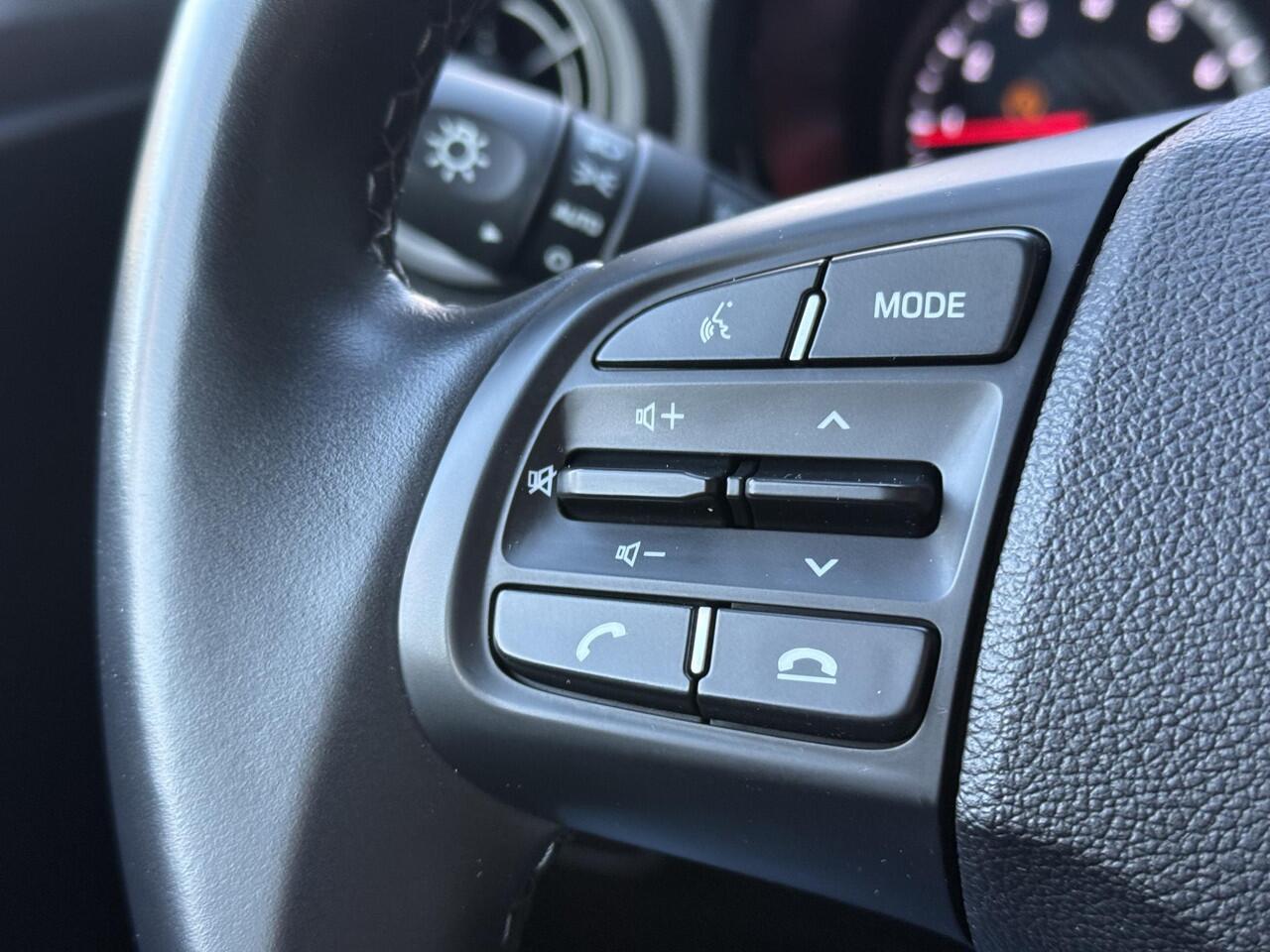 Hyundai I 10 1.0 Comfort 5-zits / Dealer Onderhouden / Apple Carplay&Android Auto / Airco / Cruise / DAB /