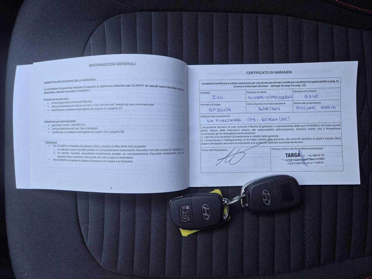 Hyundai I 10 1.0 T-GDI N Line 5-zits 101pk Handgeschakeld / Nieuw Model / Fabrieksgarantie tot 06-2028 / Dealer onderhouden / Cruise control / Airco / Navigatie via Apple Carplay of Android Auto / Parkeersensoren achter /