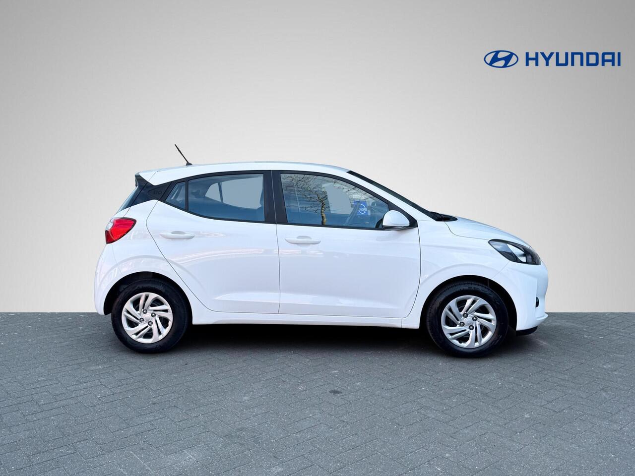 Hyundai I 10 1.0 Comfort Smart | Navigatie | Camera | Airco | Cruise Control | Apple Carplay/Android Auto | DAB | Bluetooth Tel. | Rijklaarprijs!