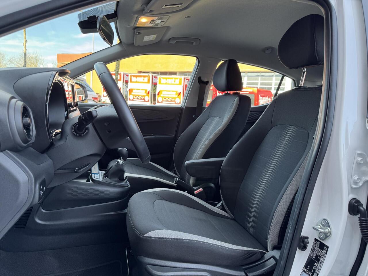 Hyundai I 10 1.0 Comfort Smart | Navigatie | Camera | Airco | Cruise Control | Apple Carplay/Android Auto | DAB | Bluetooth Tel. | Rijklaarprijs!