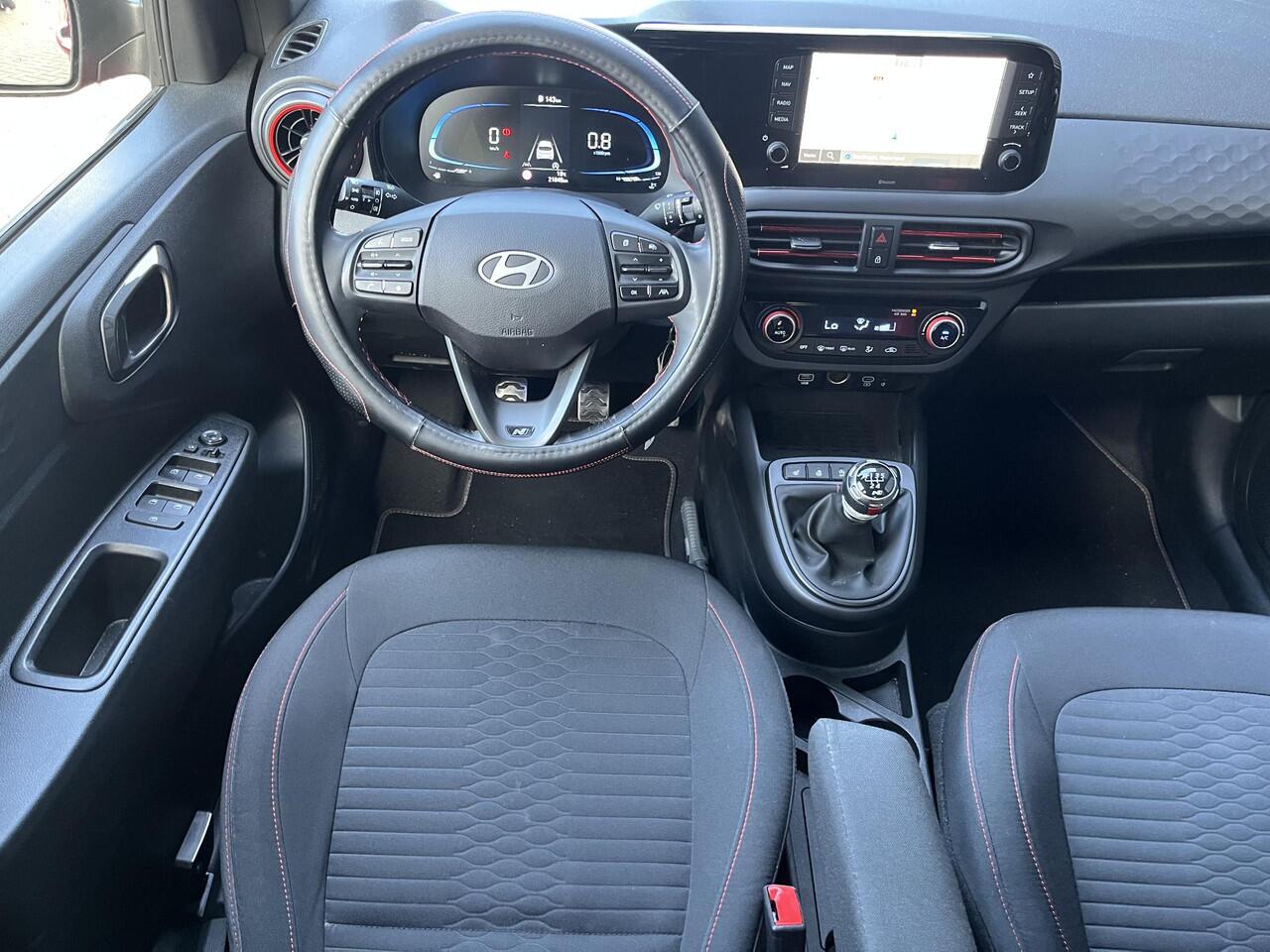 Hyundai I 10 1.0 T-GDI 100PK N Line 5-zits | Navigatie | Achteruitrijcamera | N-Line Pack | Contrasterende dakkleur | Apple Carplay & Android auto |