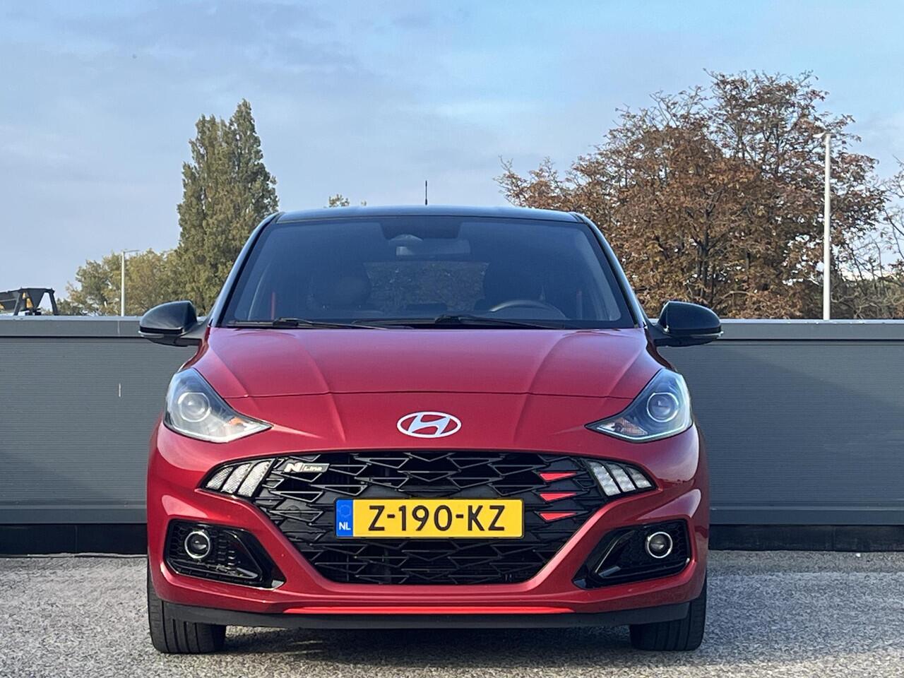 Hyundai I 10 1.0 T-GDI 100PK N Line 5-zits | Navigatie | Achteruitrijcamera | N-Line Pack | Contrasterende dakkleur | Apple Carplay & Android auto |
