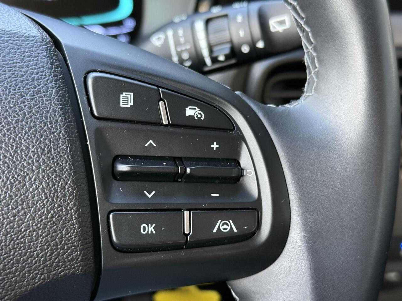 Hyundai I 10 1.0 Comfort / Eerste Eigenaar / Airco / Cruise / Apple Carplay&Android Auto /