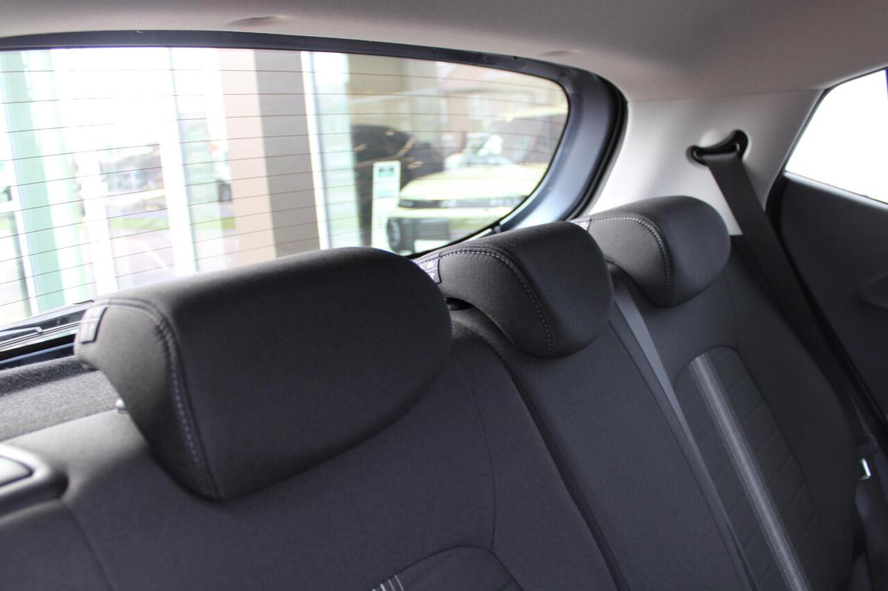 Hyundai I 10 1.0 Comfort Smart 5-zits Automaat Airco Navi Camera Carplay Demo Nieuwstaat