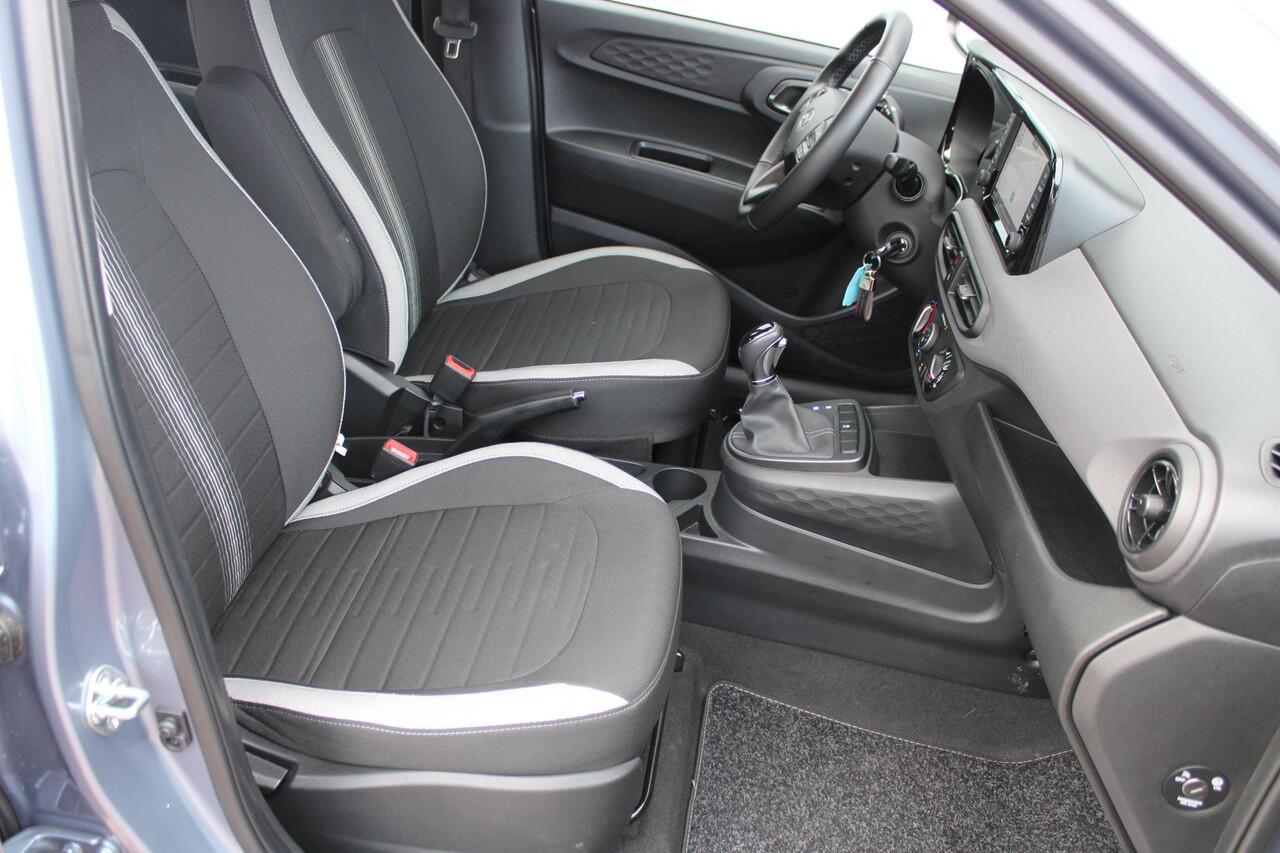 Hyundai I 10 1.0 Comfort Smart 5-zits Automaat Airco Navi Camera Carplay Demo Nieuwstaat