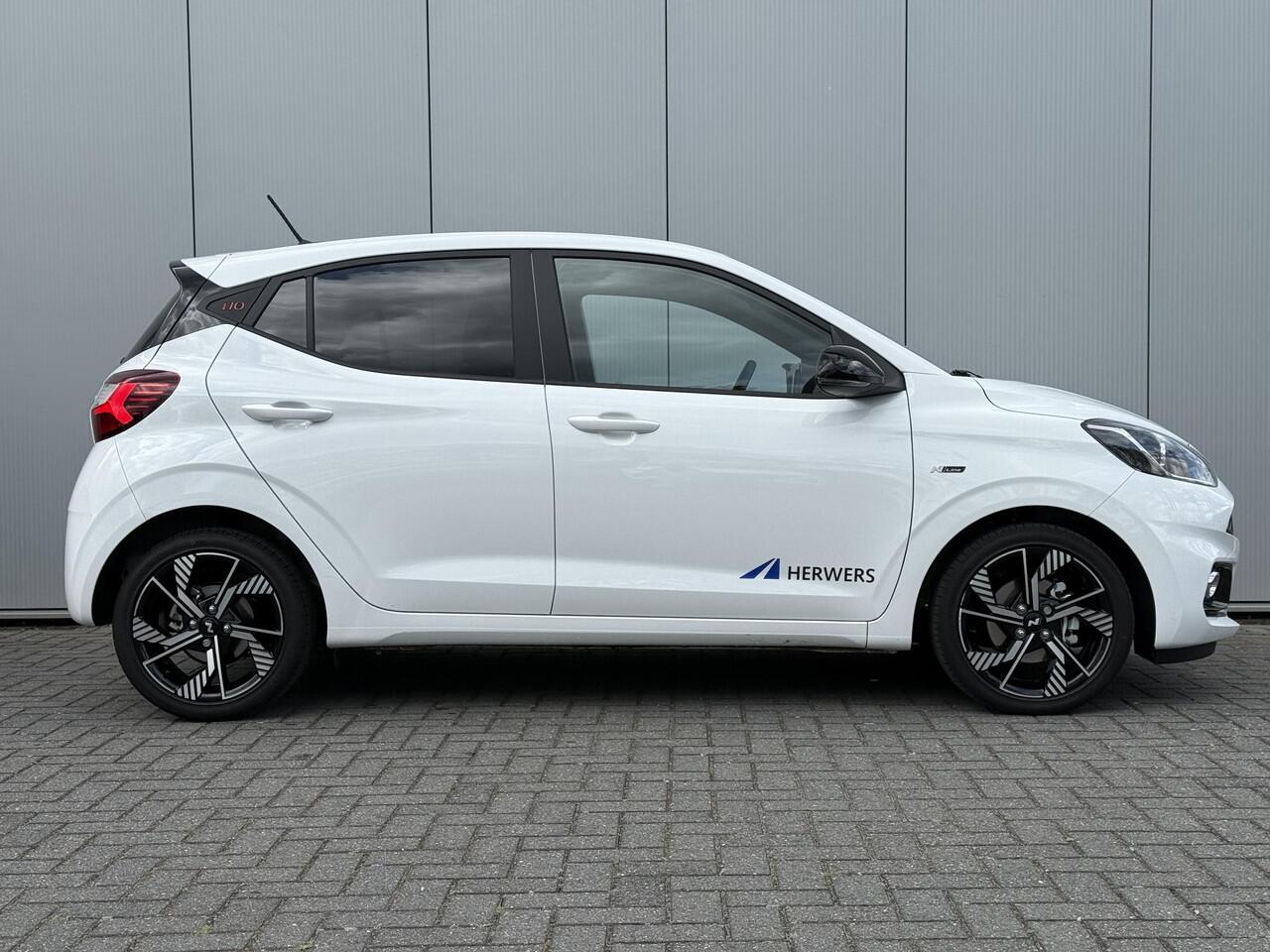 Hyundai I 10 1.0 T-GDI N Line 5-zits / 90 PK / Navigatie / Achteruitrijcamera / Climate & Cruise Control / Zwart Dakhemel / Stoel- & Stuurverwarming / Elek. Ramen Voor + Achter /