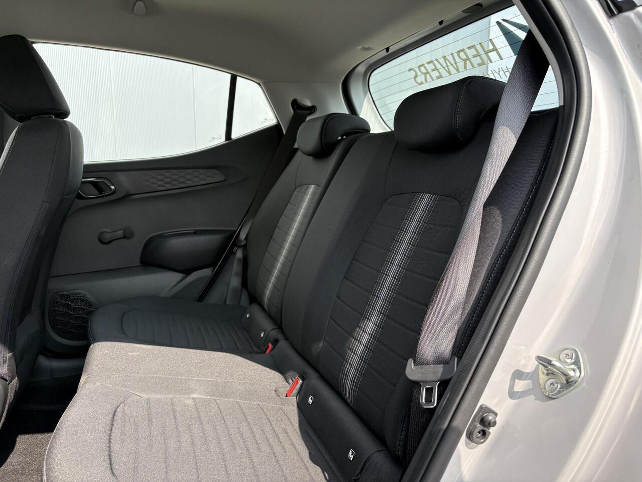 Hyundai I 10 1.0 Comfort Smart / Airco / Navigatie / Apple Carplay/Android Auo / Cruise Control /