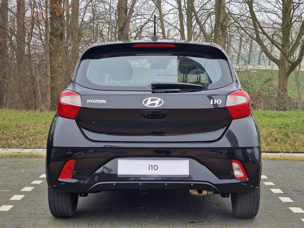 Hyundai I 10 1.0 Comfort Smart |¤1800 KORTING|VOORRAAD|CAMERA|NAVIGATIE|APPLE CARPLAY & ANDROID AUTO|